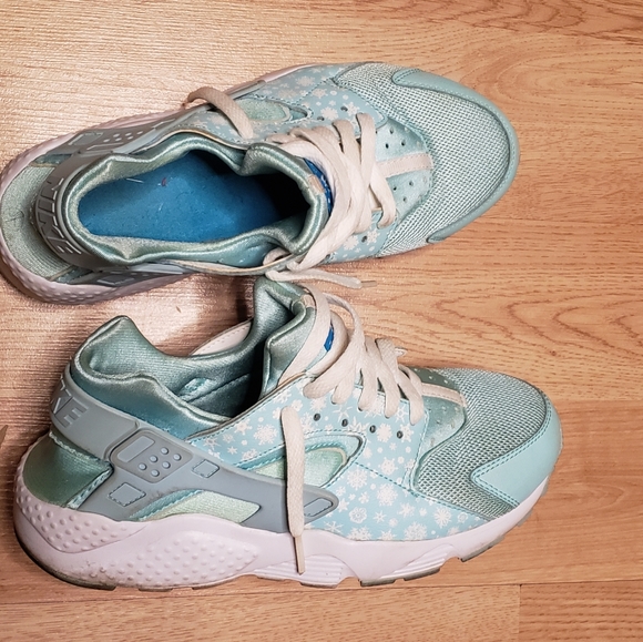 Womens Nike - Picture 4 of 4